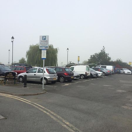 The Royal Hop Pole Wetherspoon Tewkesbury Ngoại thất bức ảnh
