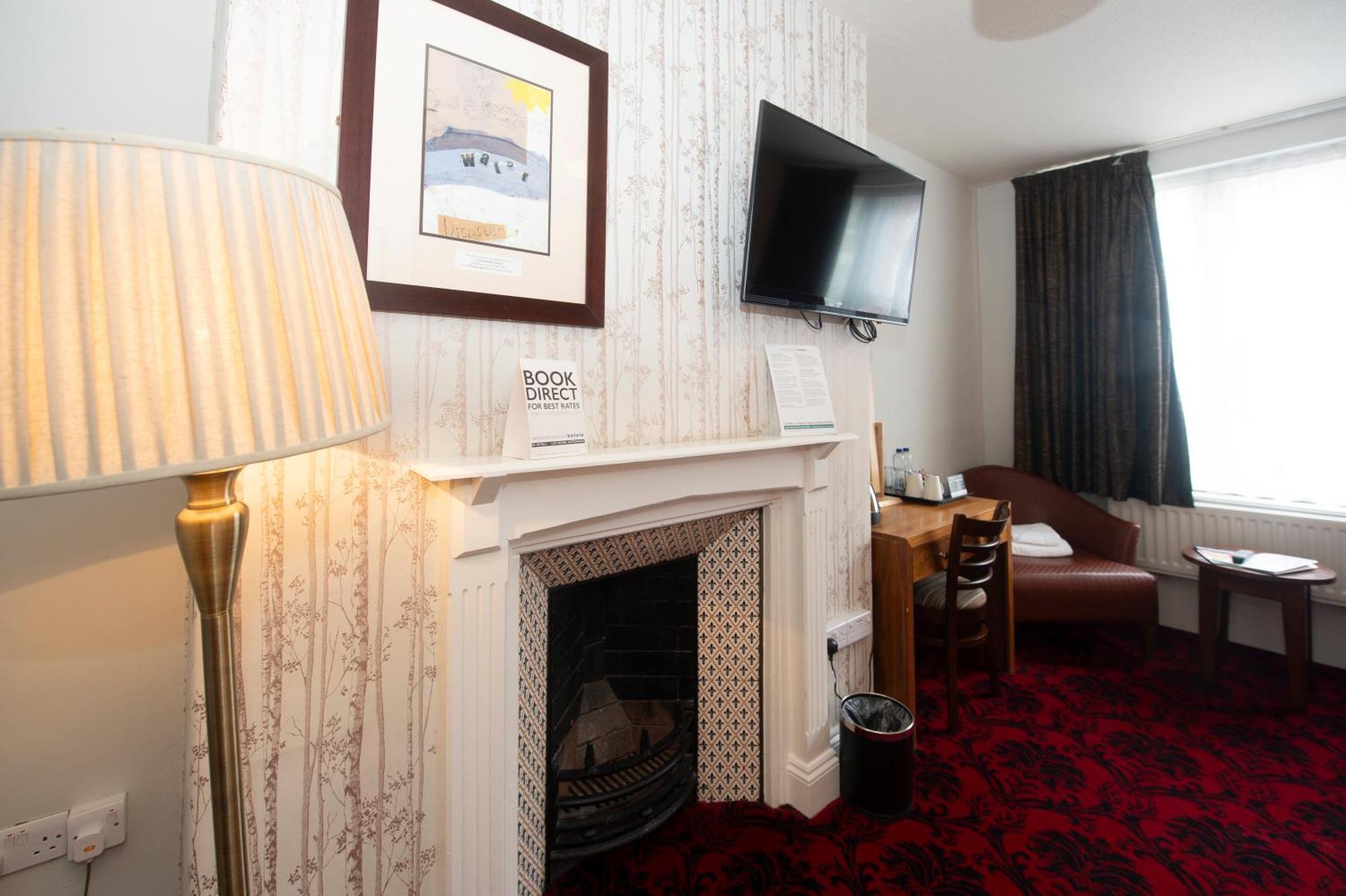 The Royal Hop Pole Wetherspoon Tewkesbury Ngoại thất bức ảnh