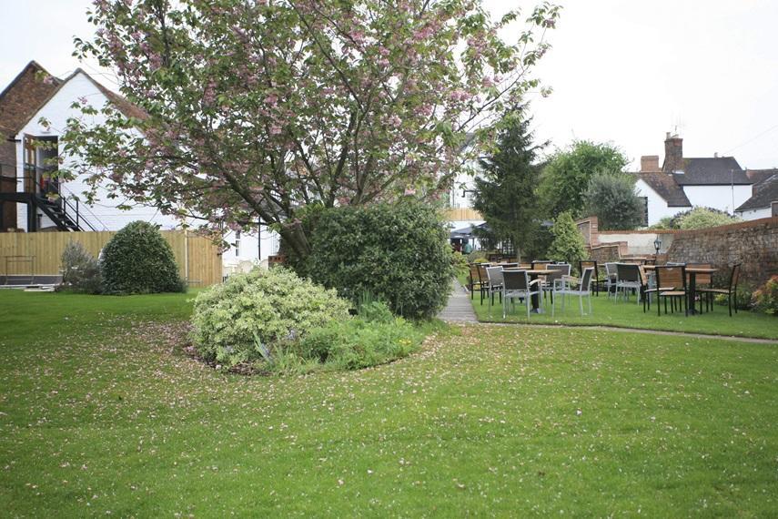 The Royal Hop Pole Wetherspoon Tewkesbury Ngoại thất bức ảnh