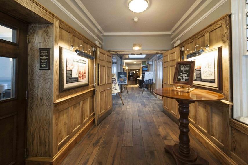 The Royal Hop Pole Wetherspoon Tewkesbury Ngoại thất bức ảnh