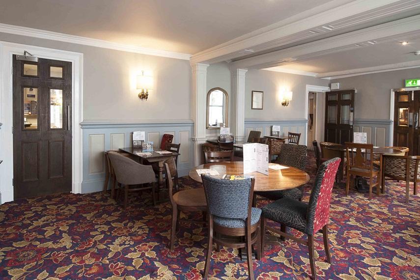 The Royal Hop Pole Wetherspoon Tewkesbury Ngoại thất bức ảnh
